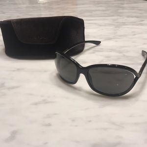 Like New Tom Ford Jennifer sunglasses